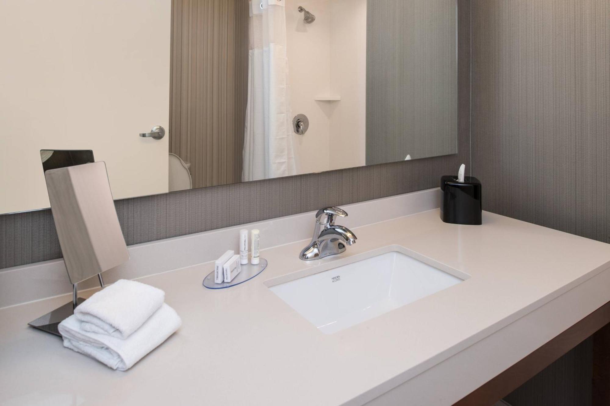 Hotel Courtyard By Marriott Detroit Farmington Farmington Hills Exterior foto